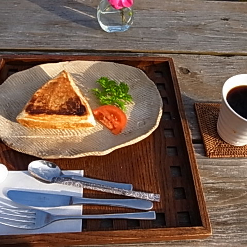 カレーのナン包み(ラッキーガーデン)