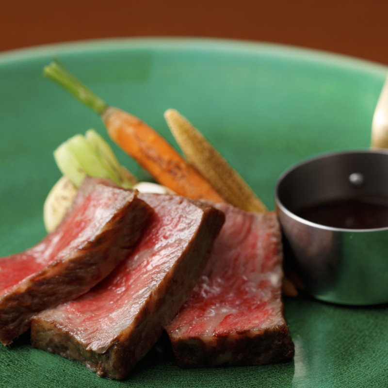 和牛のステーキ(ガルニエ （GARNIER）)