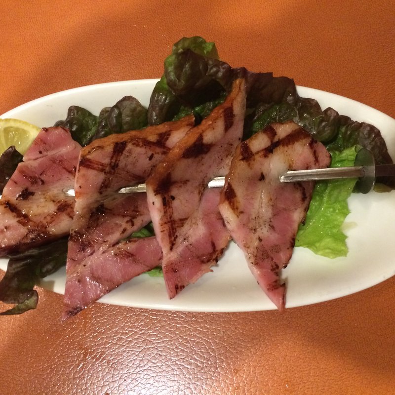 炭焼き厚切りベーコン(弾力ハンバーグ カウベル みつわ台店)