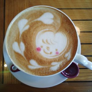 カフェラテ(カフェ エアー （Speciality Coffee＆Sweets Cafe AIR）)