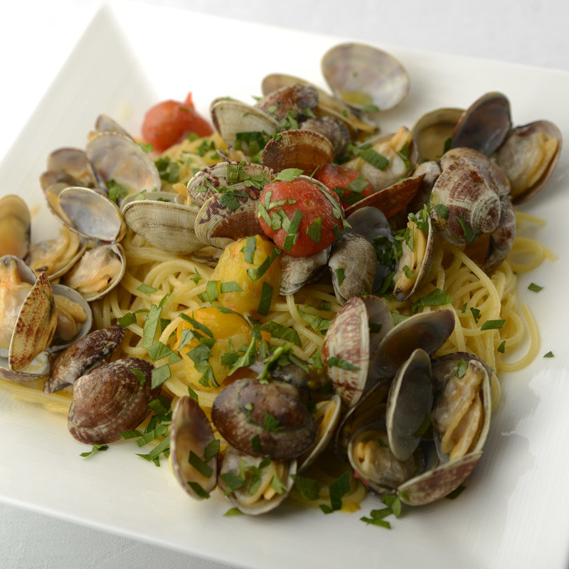 あさりのパスタ(Bar＆Grill RIPOSO)