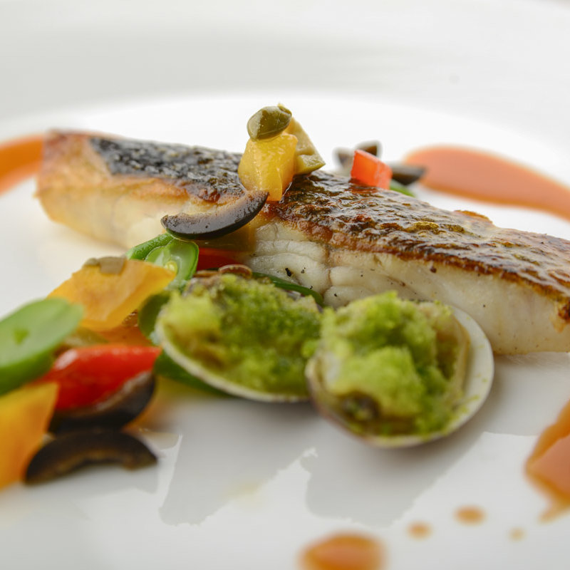 白身魚のグリル(銀座フレンチ＆ワインバー地球星)