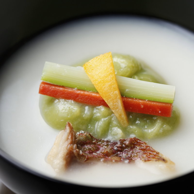 鰆のポワレ　ニョッキ(八彩懐石 長峰)