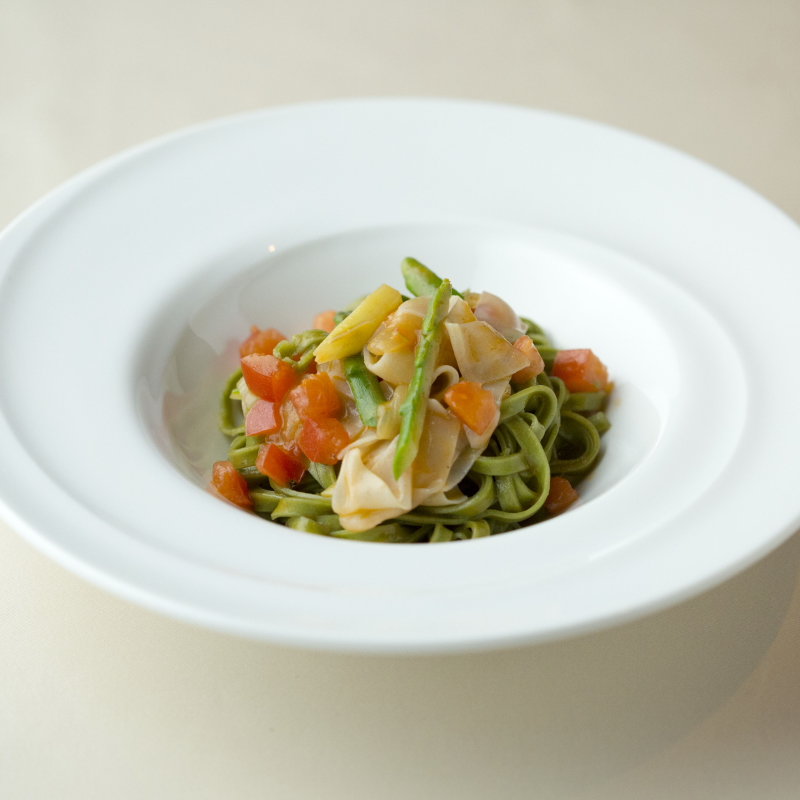 トマトと2種のパスタ(ラ・パンセ （La Panse）)