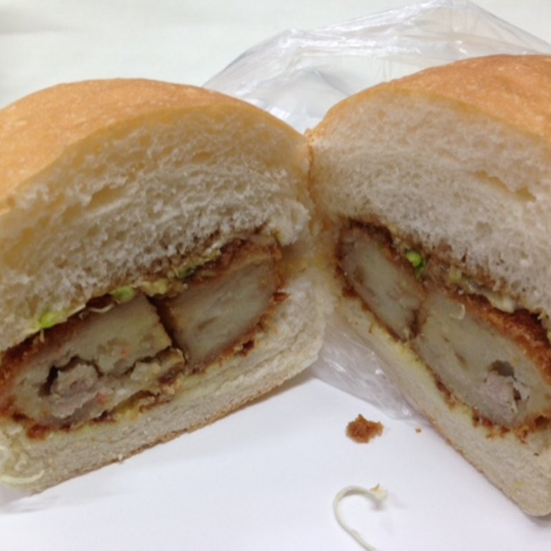 コロッケ(吉田パン亀有本店)