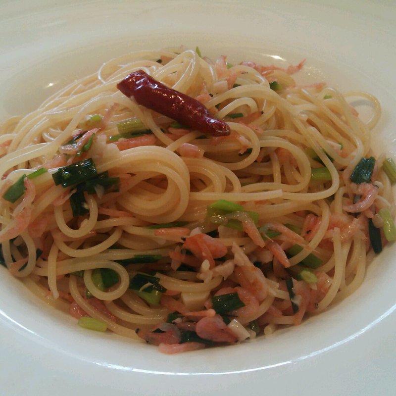 桜エビのアーリオ・オーリオ(HEAL THE GARDEN CAFE)