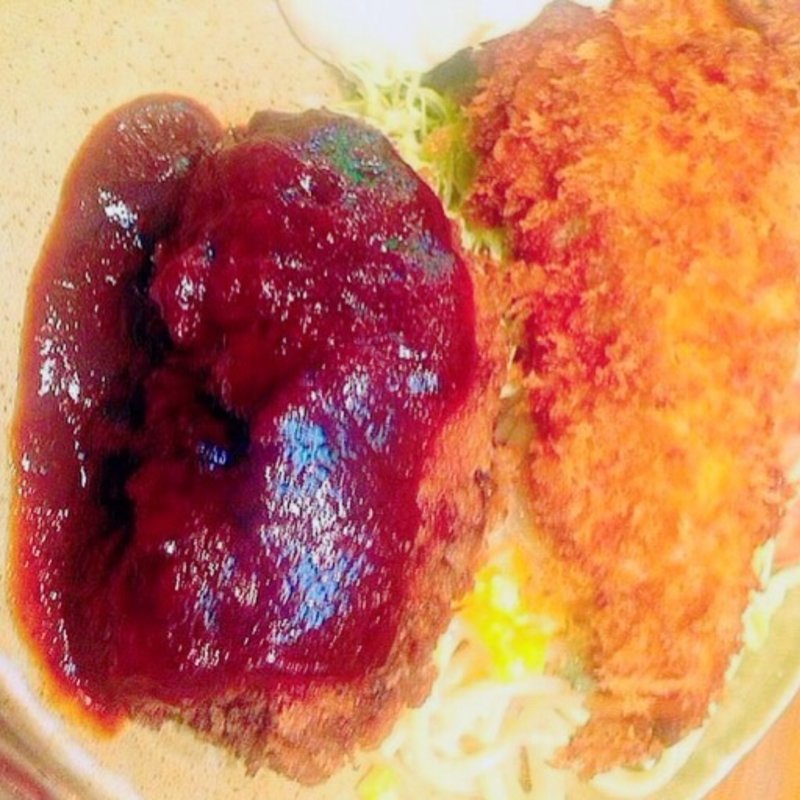 メンチカツ&サーモンフライ(アレックス)