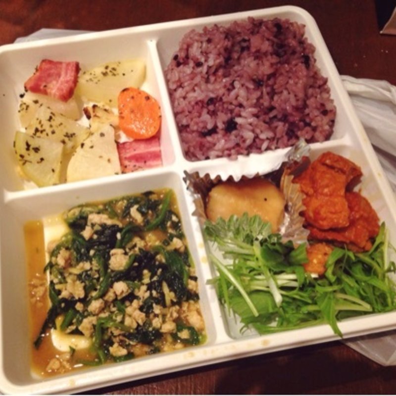 黒米弁当(80*80 hachimaru-hachimaru)