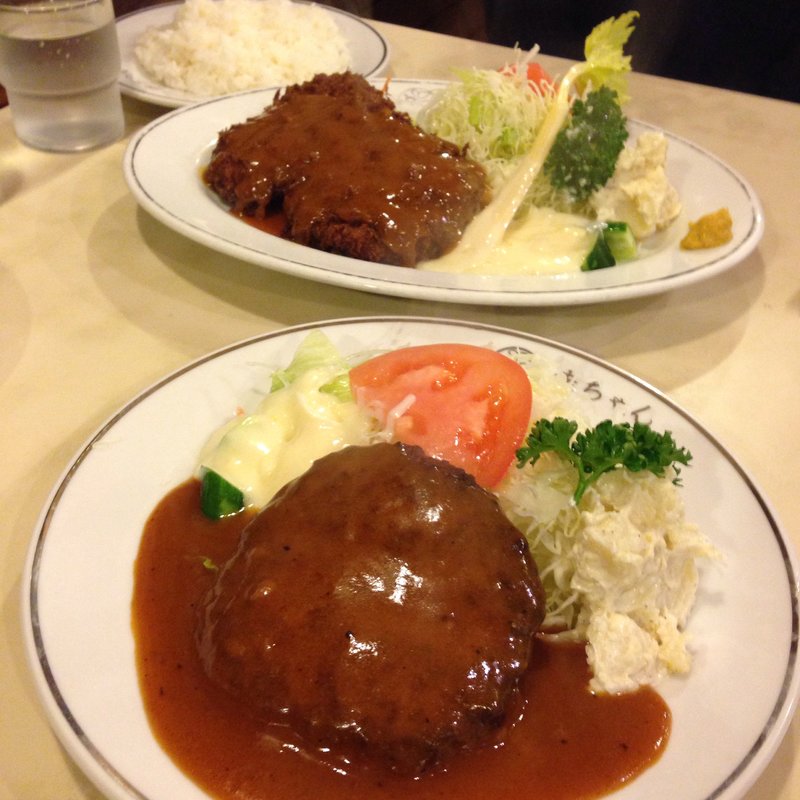 ハンバーグ定食(洋食の赤ちゃん)