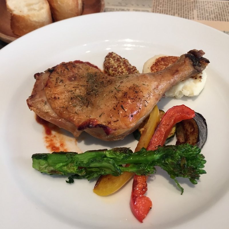 ロティサリーチキンランチ(TABLES　 CoffeeBakery＆Diner)