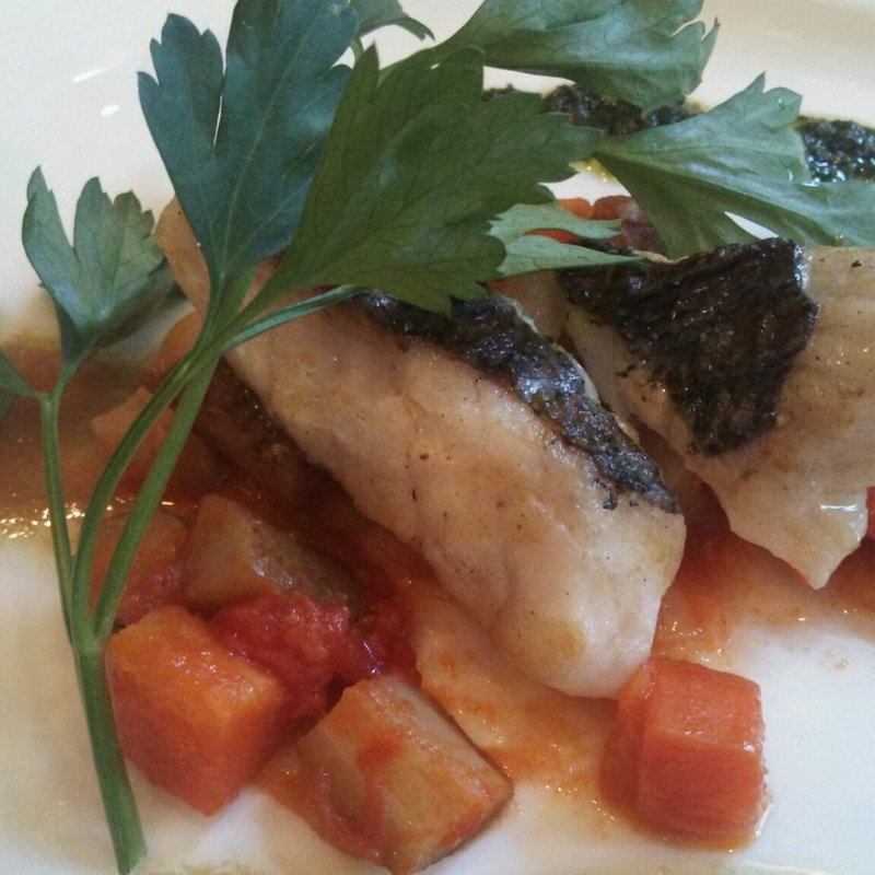 鮮魚の網焼き　根菜のカポナータ添え(戸塚崎陽軒 イルサッジオ)