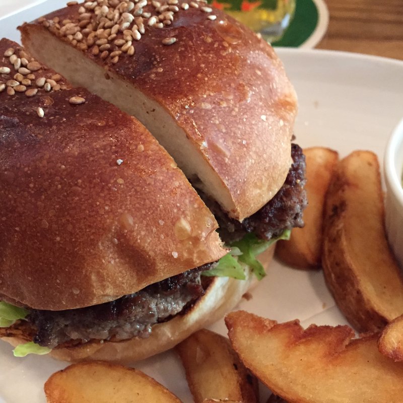 ハンバーガー(Sherry's Burger Cafe)