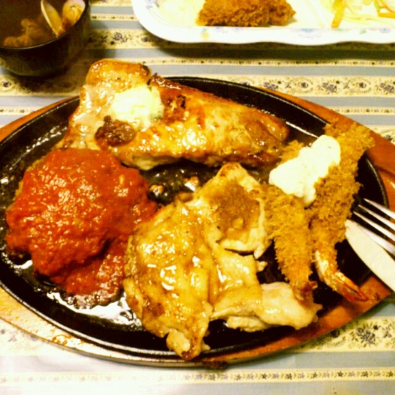 デラックスグリル(ア・ストラーザ)