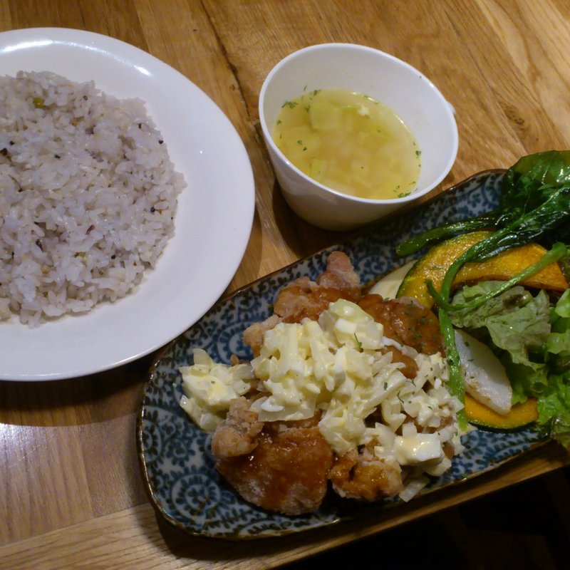 チキン南蛮(木を植えるレストラン　オーロラ)