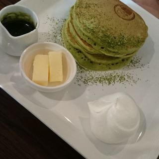 抹茶プレーンパンケーキ(カフェ アンジェ)