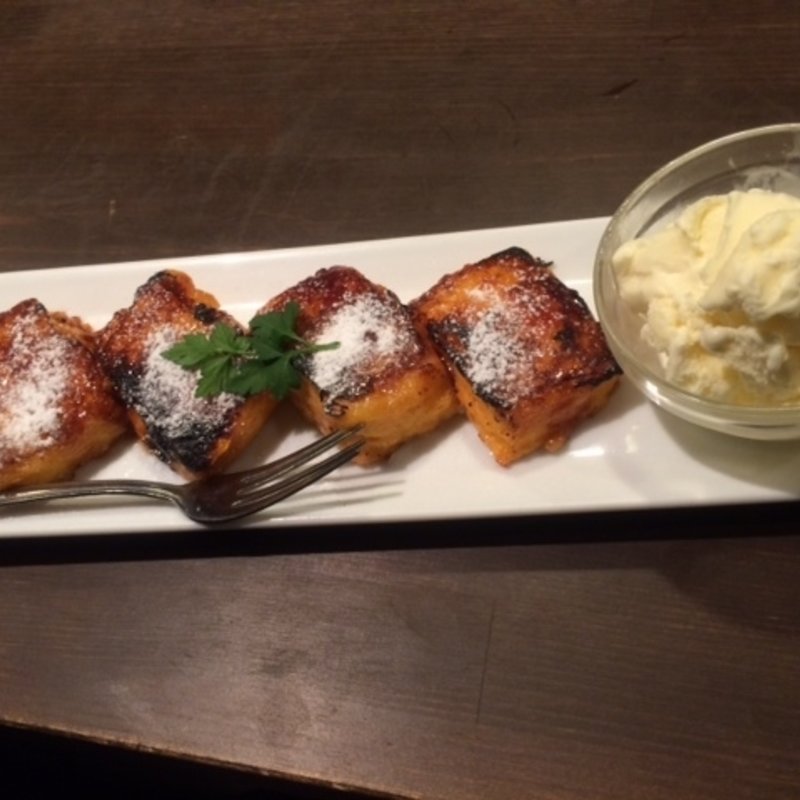 フレンチトースト(もぐら酒場 アジイチバ)