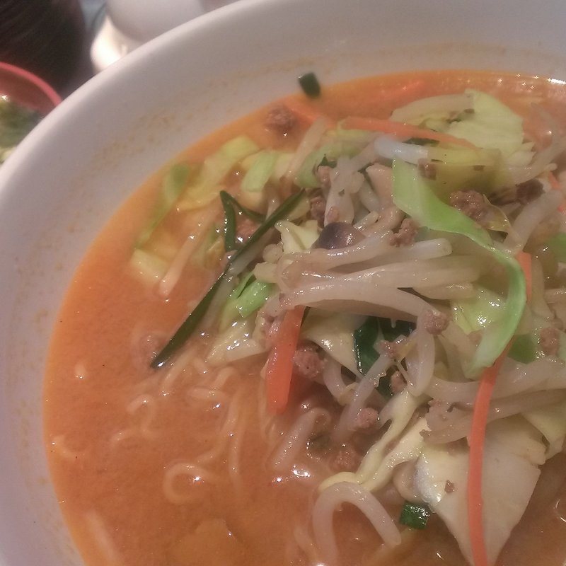 Aランチ（麺とハーフごはん）(55楼菜館)