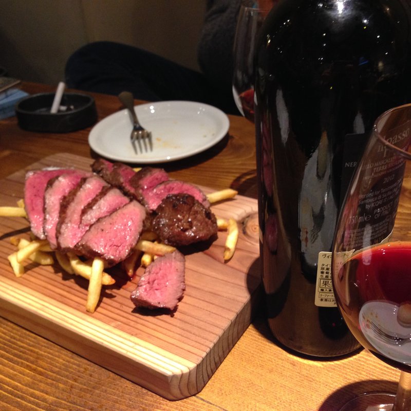 熟成アンガス牛の肩ロース 炭火焼きステーキ(Tsui-teru!)