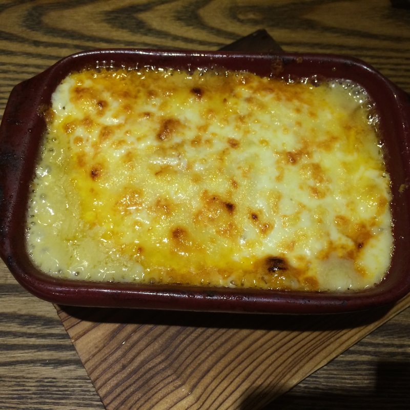 魚貝のトロトロクリームグラタン (ビストロ・ボナペ)