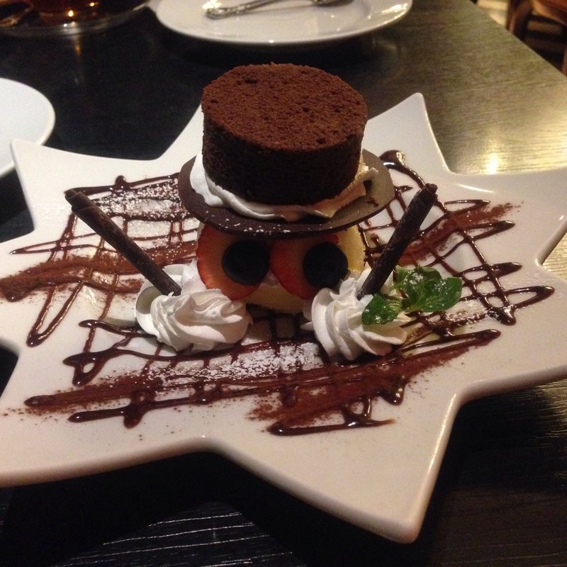 マッドハッターのガトーショコラ(古城の国のアリス)