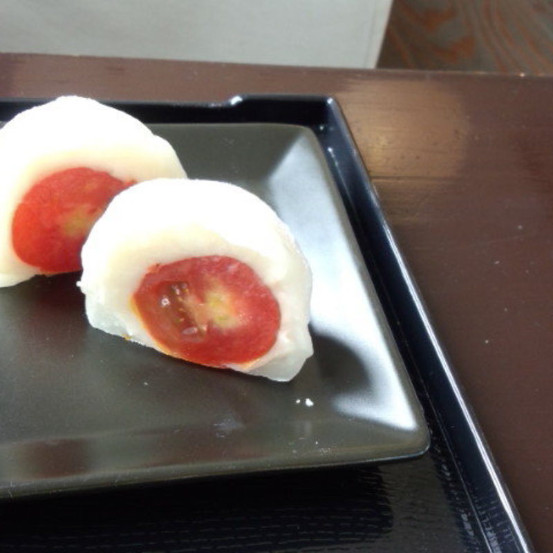 トマト大福(まるさんCAFF)