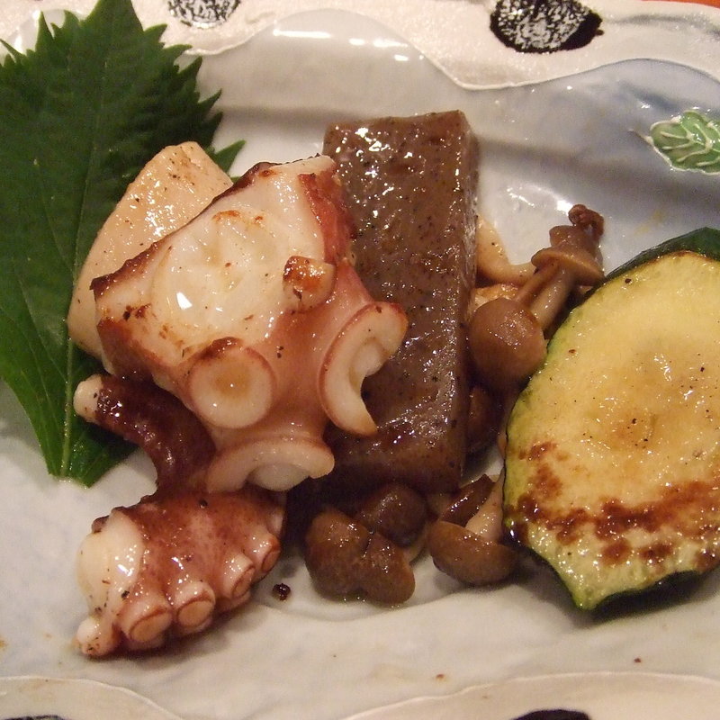 神戸牛ステーキセット(200g)(ステーキランド 神戸館)