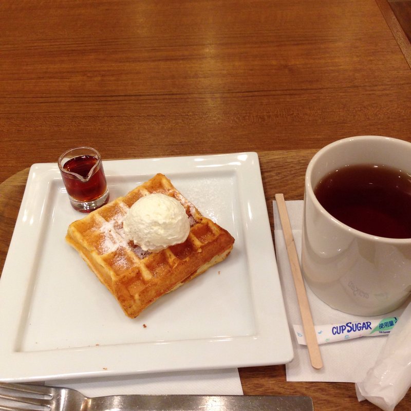 北欧ワッフル(オスロコーヒー 五反田駅前店)