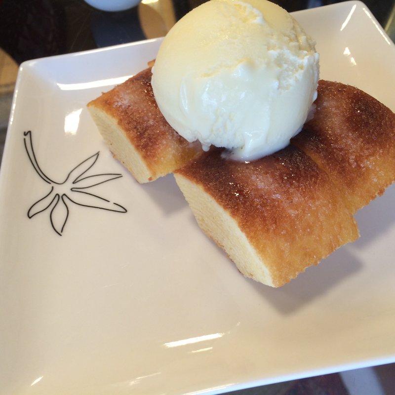 焦がしバウム(Cafe Friends)