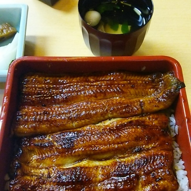 うな重（肝吸付）(駿河屋)