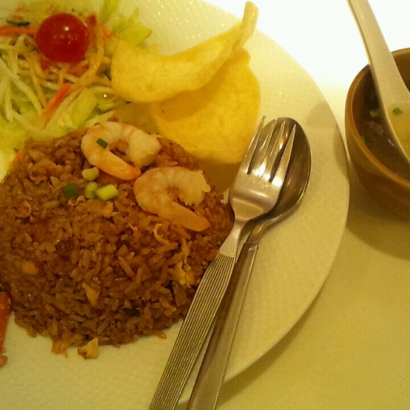 ナシゴレンプレート(シンガポール海南鶏飯 赤坂店 （ハイナンチーファン）)