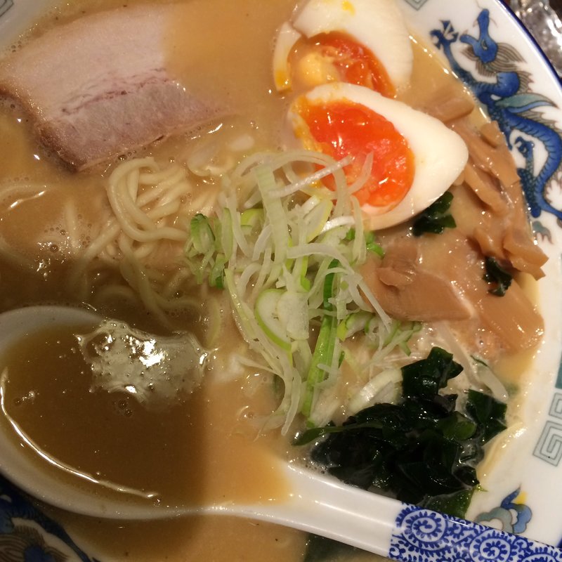 男味噌ラーメン(旭川らーめん 男旭山)