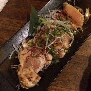 熟成鶏の炭火焼タタキ(ちゃぼ)