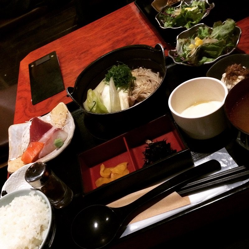 まぐろと葱の小鍋定食(淡路島の恵　だしや)