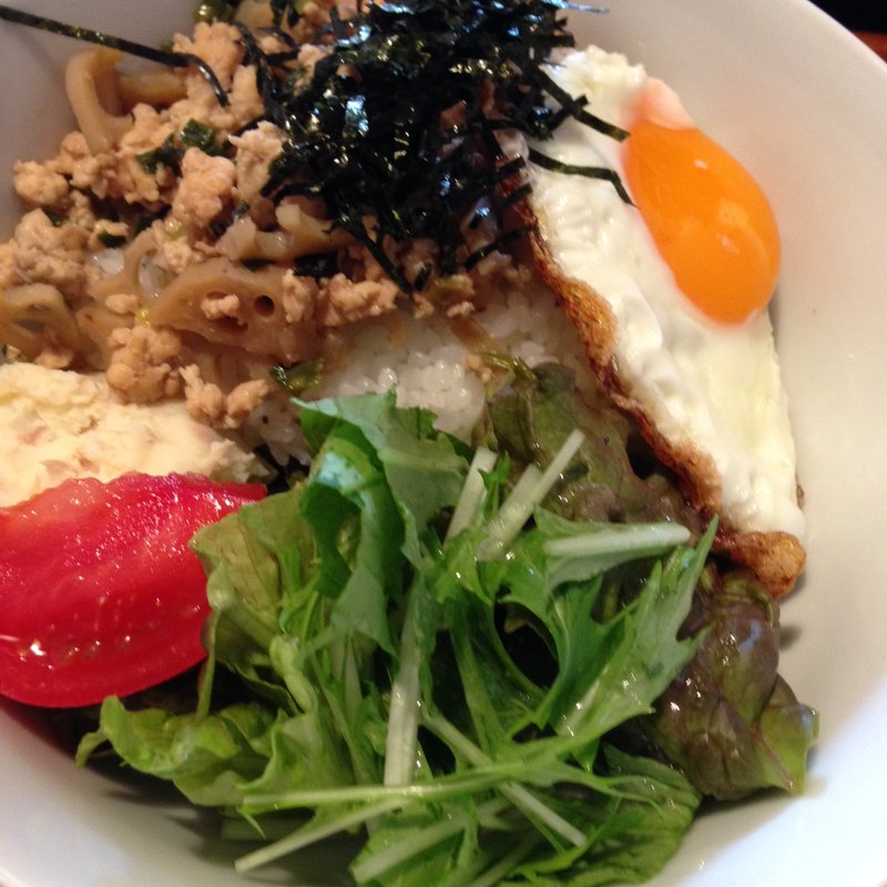 ランチ　ガパオライス(Kaede　カフェ)