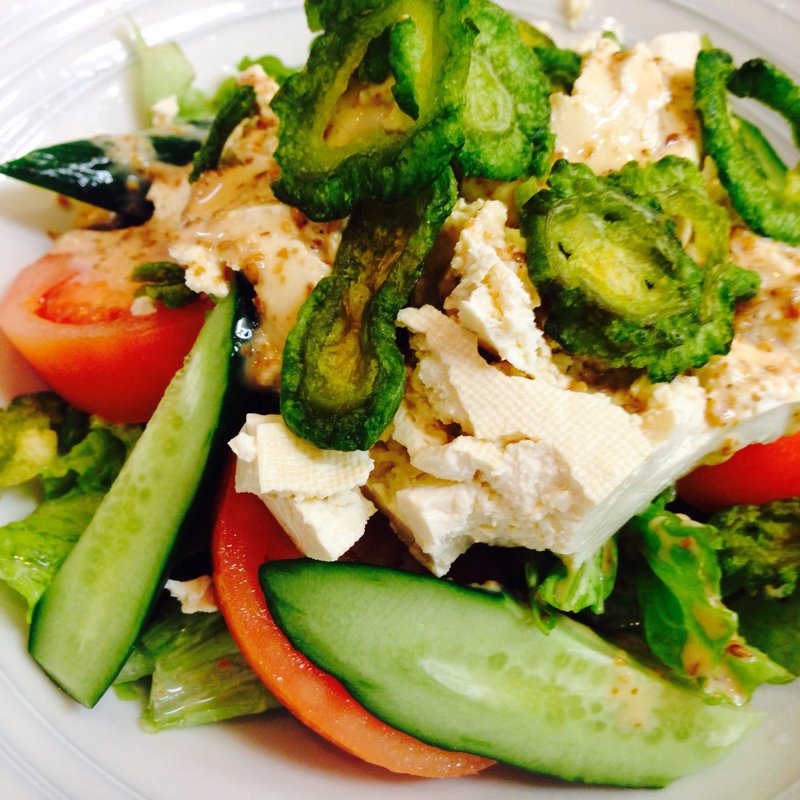 豆腐サラダ(わら焼きと寿司 駅前 六甲道店)