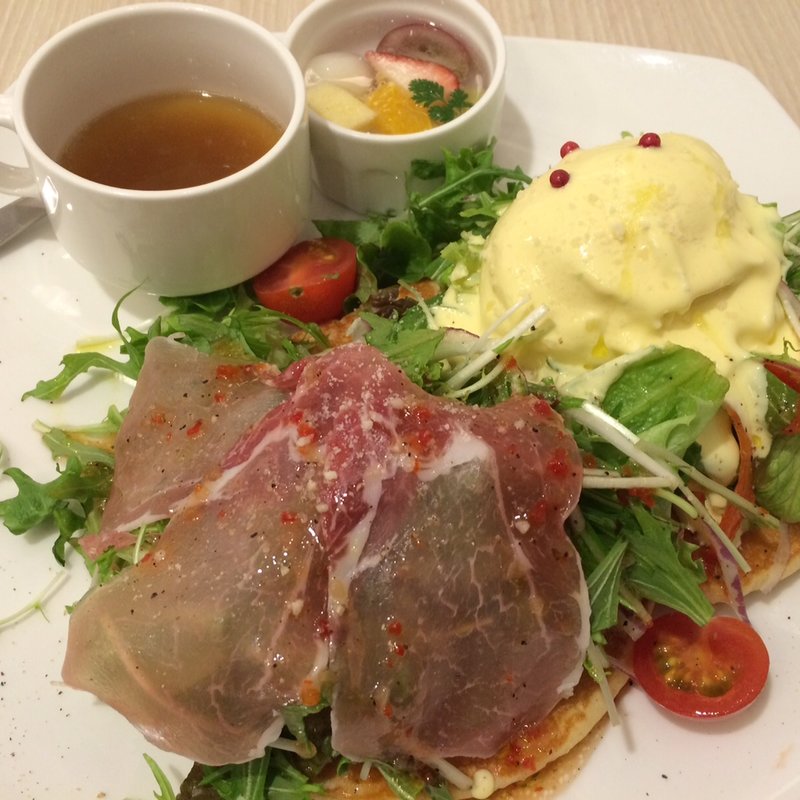 エッグベネディクトパンケーキ ランチ (Butter ららぽーと甲子園店)