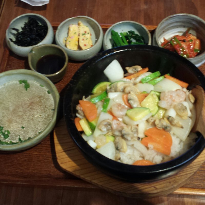 海鮮石焼ビビンバ(カフェチョンハクトン)