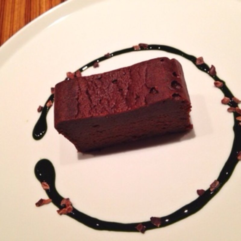 あずきとカカオのフォンダン(トラヤカフェ 青山店 （TORAYA CAFE）)