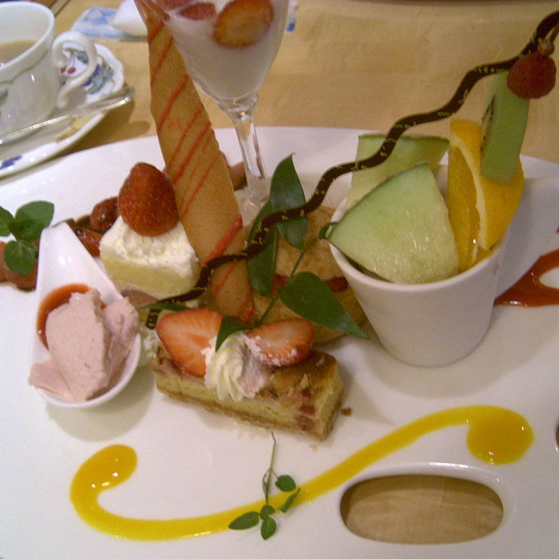 ストロベリーパレット(鉄板焼 よこはま)