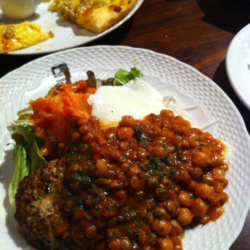 ビーンズソースのハンバーグ(Cafe 季庵 Sweets Room 松井山手店 )