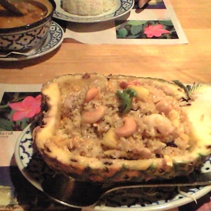 カオパットサパロット（パイナップルチャーハン）(タイ料理レストラン ナムチャイ所沢)