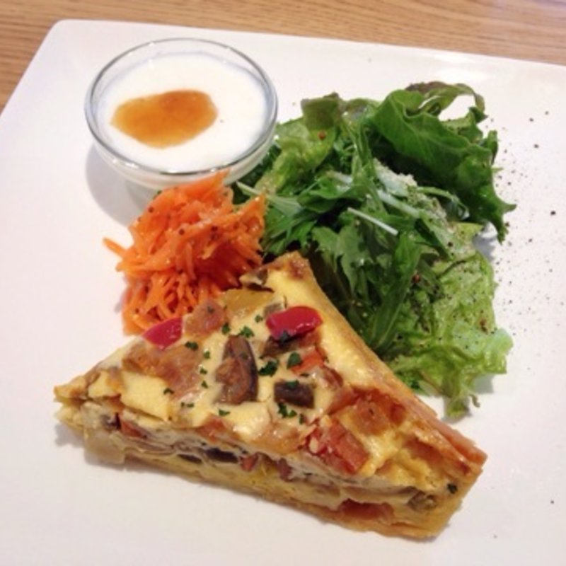 本日のキッシュプレート(赤門テラス なゆた)