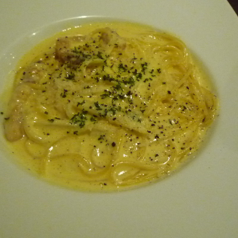 カルボナーラスパゲティー(四川麻婆 天天酒家 なんば西店)