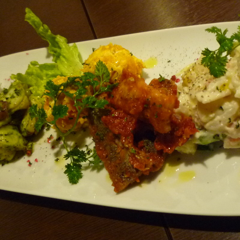 五種盛り合わせ(四川麻婆 天天酒家 なんば西店)