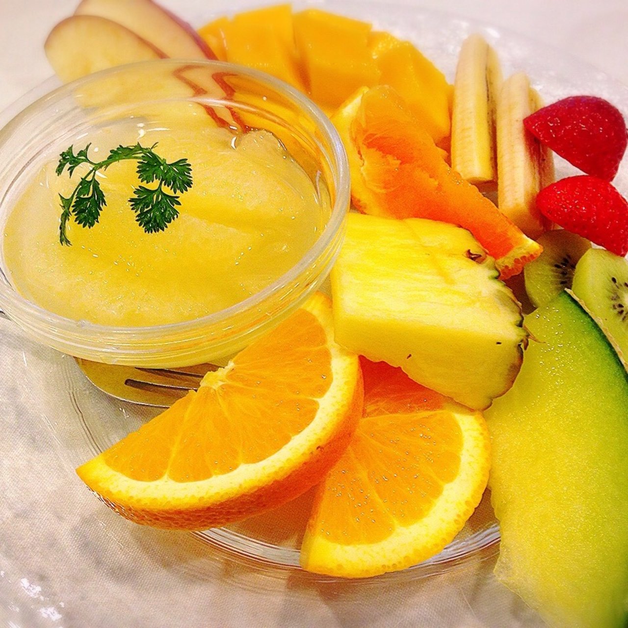 旬果のフルーツ盛り合わせ フルーツサロン ベニマン 神戸元町本店 紅萬 Fruit Salon Beniman の口コミ一覧 おいしい一皿が集まるグルメコミュニティサービス Sarah