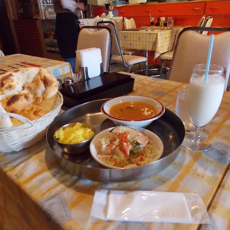 えびカレー・ナンのセット(SATHI)