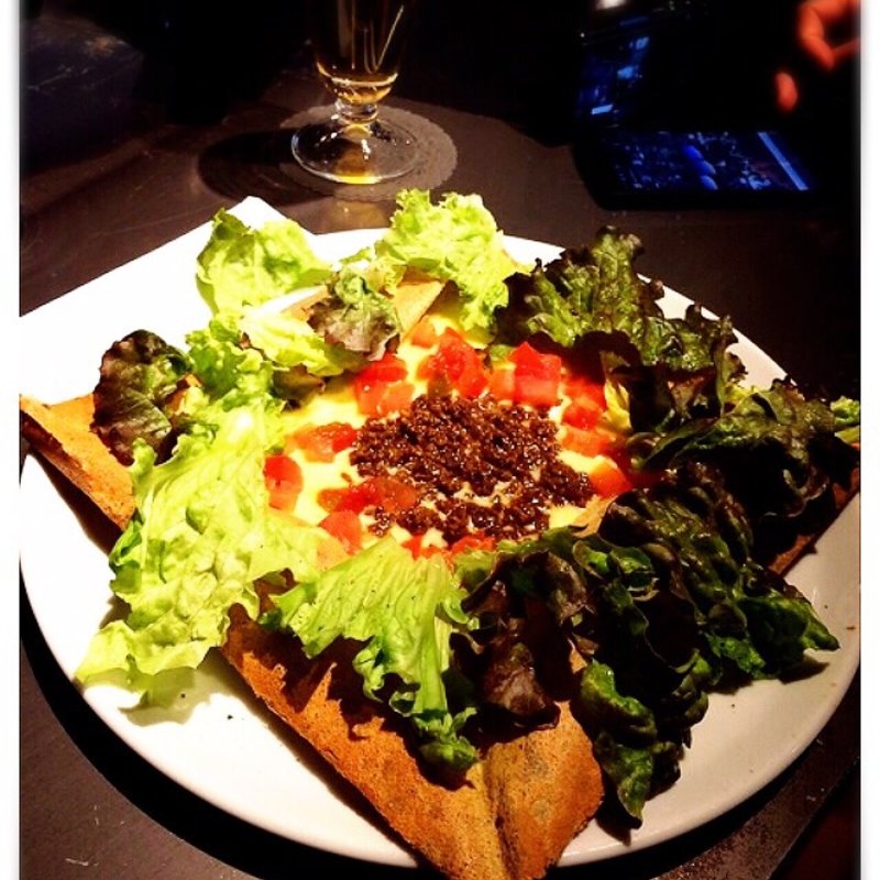 ピッツアガレット(12.CAFE)