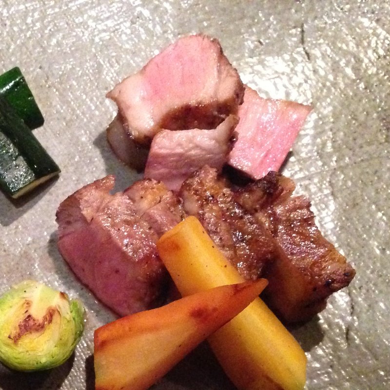 京都ポークの炭火焼(春秋 渋谷文化村通)