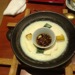 特選湯豆腐(活水料理 やまと 楽)