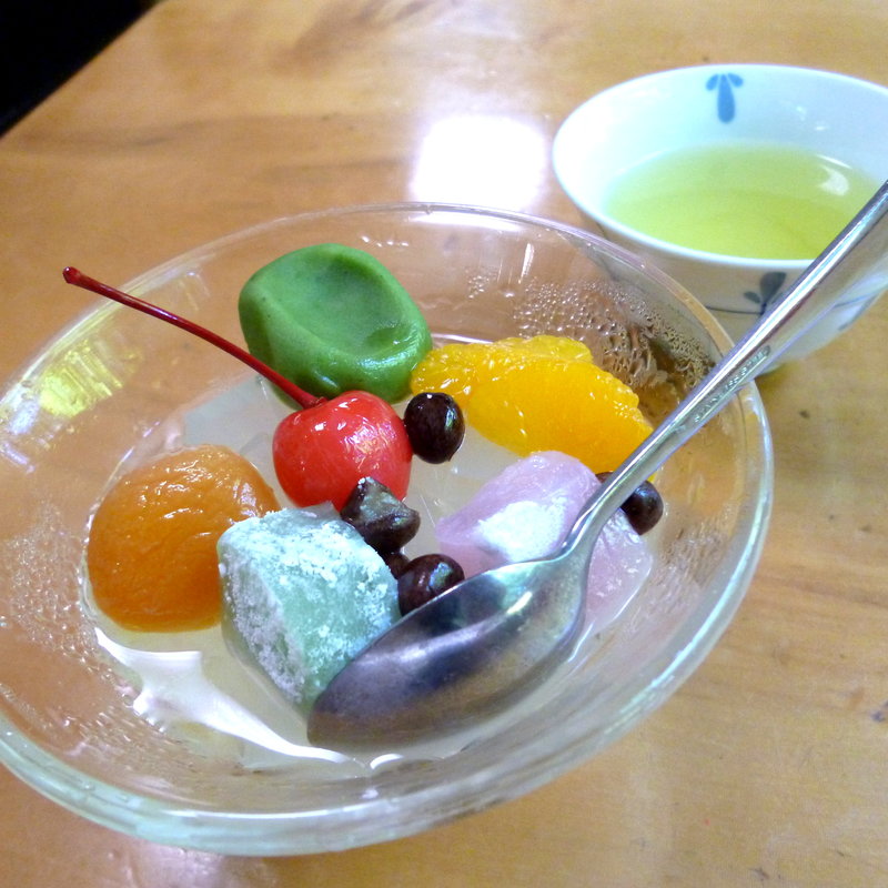 みつ豆(新鶯亭)